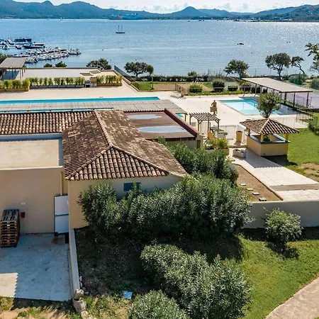 Apartmán T2, Picculu - Jardín, Piscina, 4 Pers, Parking Porto-Vecchio (Corsica)